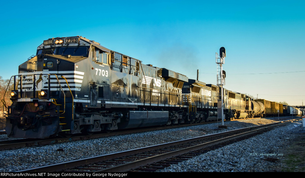 NS 7703